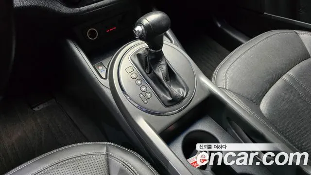 Kia Sportage 2010 thumb 9