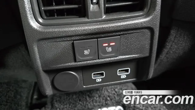 Renault-KoreaSamsung Arkana 2022 thumb 12