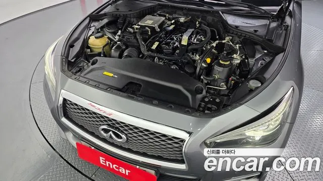 Infiniti Q50 2015 thumb 6