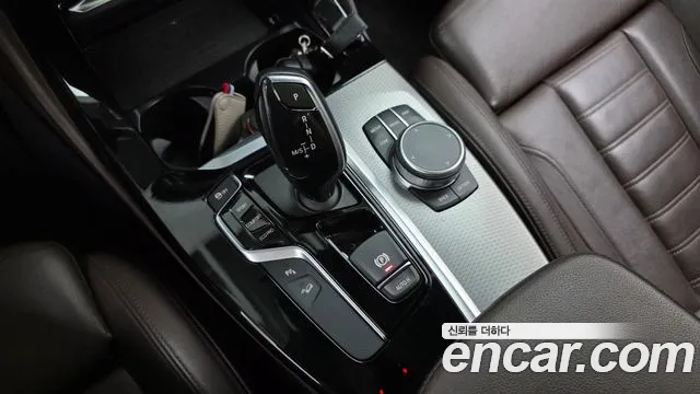 BMW X4 2019 thumb 9