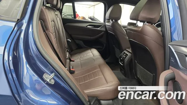 BMW X4 2019 thumb 11