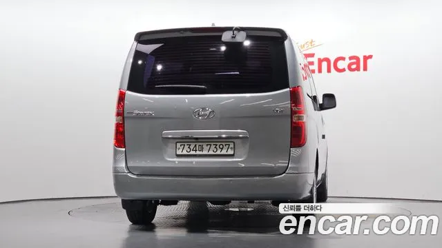 Hyundai Starex 2018 thumb 4