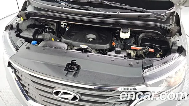 Hyundai Starex 2018 thumb 6