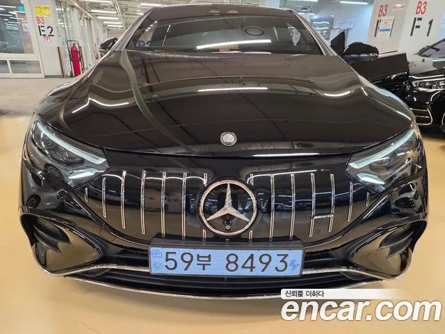 Mercedes-Benz EQE 2025 thumb 3