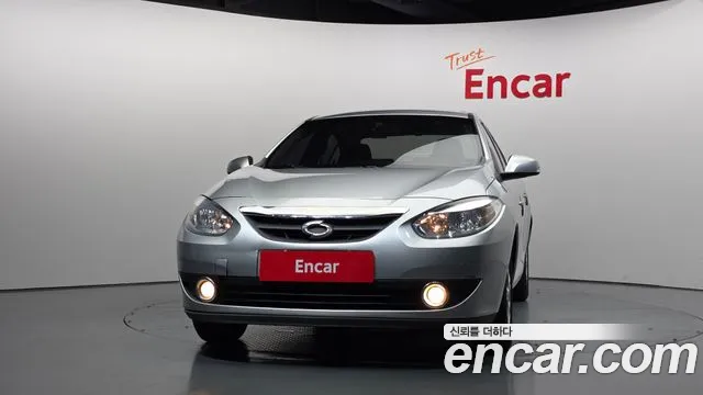 Renault-KoreaSamsung Fluence 2011 thumb 3