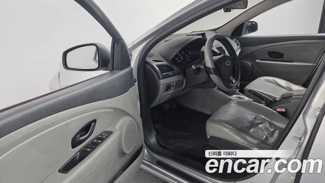Renault-KoreaSamsung Fluence 2011 thumb 10