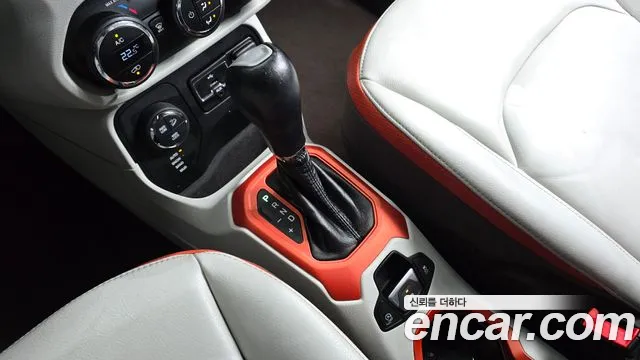 Jeep Renegade 2016 thumb 9