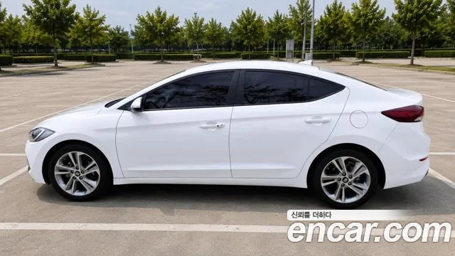 Hyundai Avante 2017 thumb 2