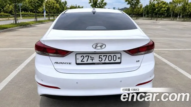 Hyundai Avante 2017 thumb 5