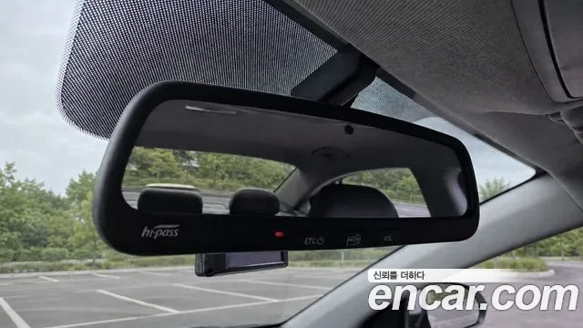 Hyundai Avante 2017 thumb 9