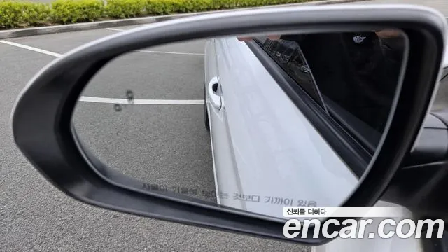 Hyundai Avante 2017 thumb 10