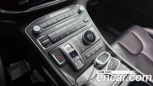 Hyundai Santa Fe 2020 thumb 9