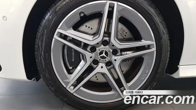 Mercedes-Benz CLA 2026 thumb 5