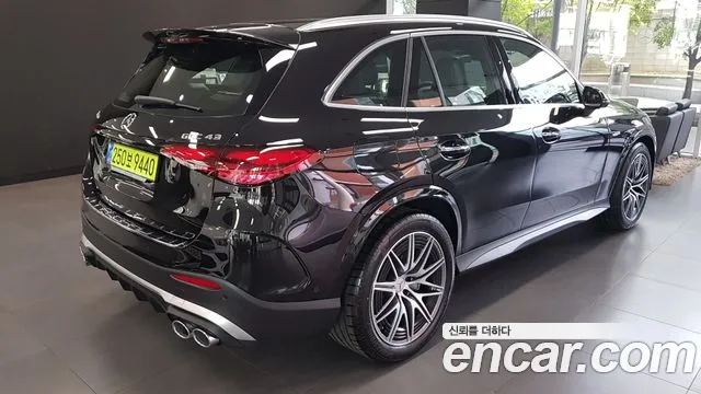 Mercedes-Benz GLC 2026 thumb 4