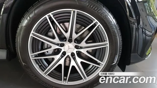 Mercedes-Benz GLC 2026 thumb 5