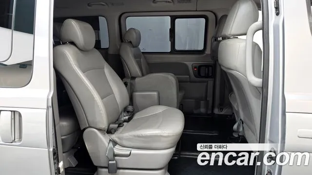 Hyundai Starex 2020 thumb 12