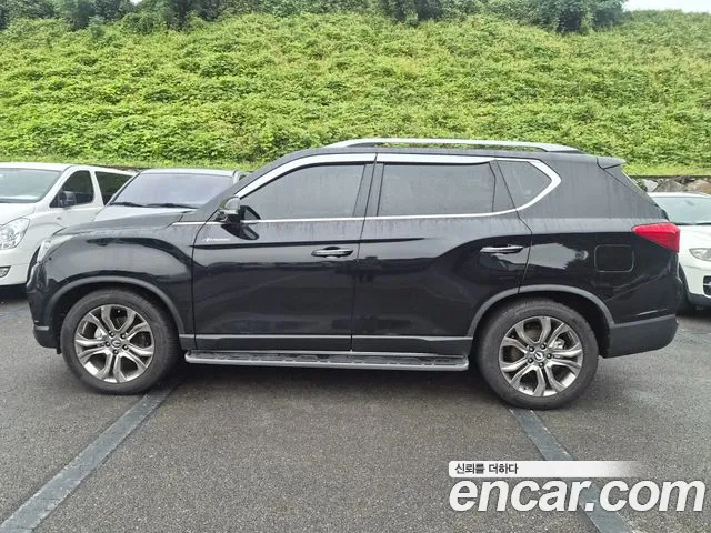 KG_Mobility_Ssangyong Rexton 2020 thumb 3