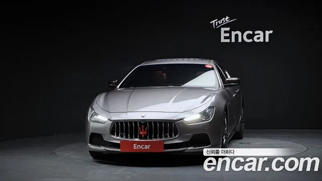 Maserati Ghibli 2015 thumb 3
