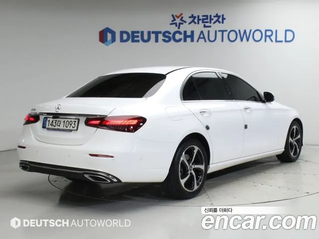 Mercedes-Benz E-Класс 2021 thumb 2
