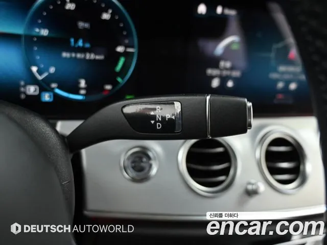 Mercedes-Benz E-Класс 2021 thumb 9