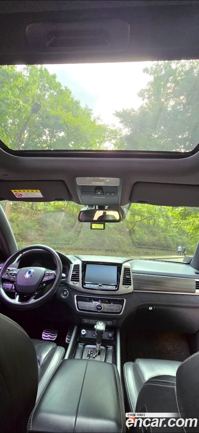 KG_Mobility_Ssangyong Rexton 2017 thumb 10