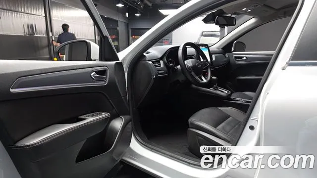 Renault-KoreaSamsung Arkana 2022 thumb 9