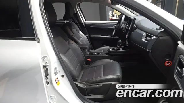 Renault-KoreaSamsung Arkana 2022 thumb 10