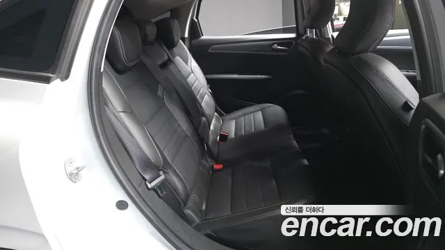 Renault-KoreaSamsung Arkana 2022 thumb 11