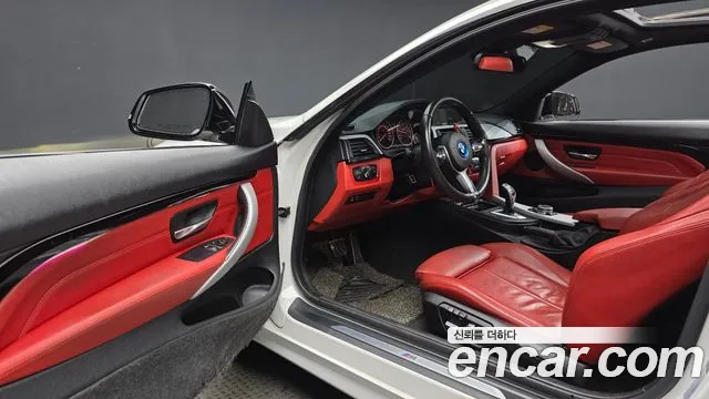 BMW 4-Series 2016 thumb 10