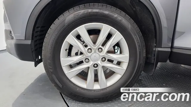 KG_Mobility_Ssangyong Rexton 2019 thumb 5