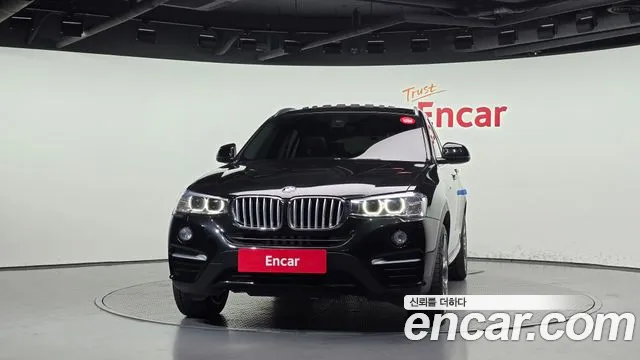 BMW X4 2016 thumb 3