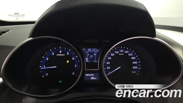 Hyundai Veloster 2013 thumb 8