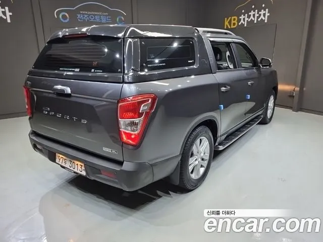 KG_Mobility_Ssangyong Rexton 2018 thumb 4