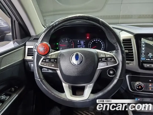 KG_Mobility_Ssangyong Rexton 2018 thumb 9
