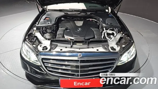 Mercedes-Benz E-Класс 2020 thumb 6