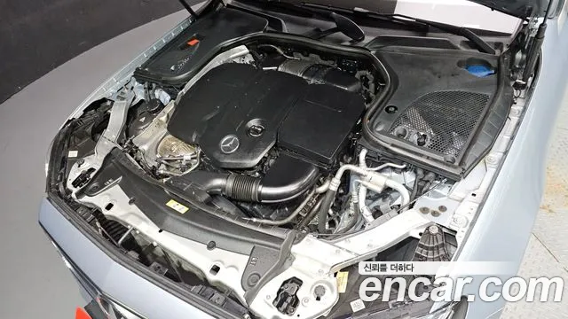Mercedes-Benz E-Класс 2018 thumb 6