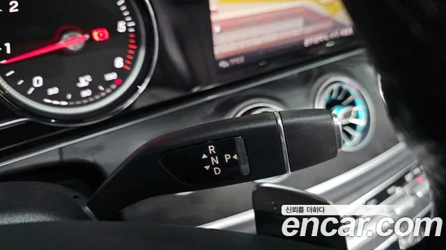 Mercedes-Benz E-Класс 2018 thumb 9
