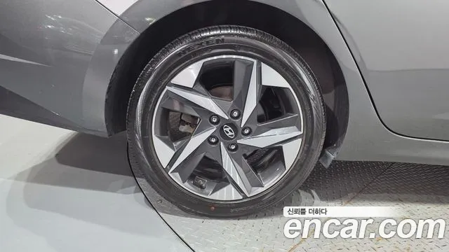 Hyundai Avante 2021 thumb 5
