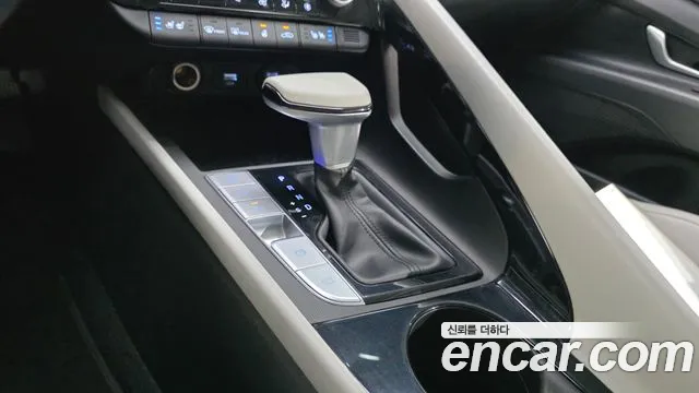Hyundai Avante 2021 thumb 9
