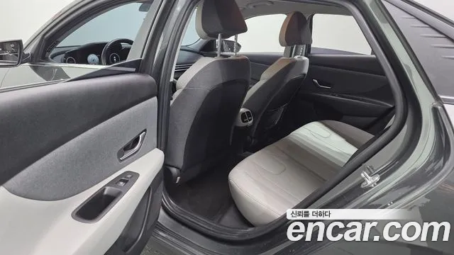 Hyundai Avante 2021 thumb 12
