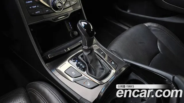 Hyundai Grandeur 2013 thumb 9