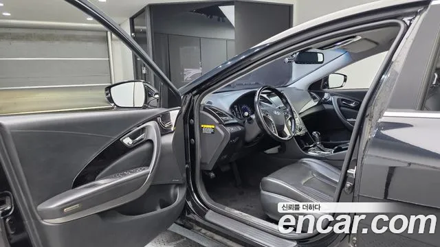 Hyundai Grandeur 2013 thumb 10