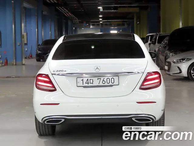 Mercedes-Benz E-Класс 2016 thumb 3