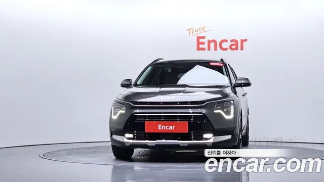 Kia Niro 2022 thumb 2