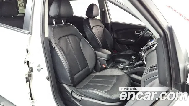 Hyundai Tucson 2014 thumb 10