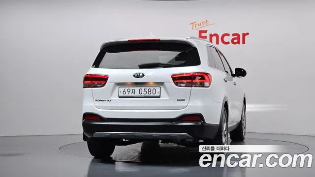 Kia Sorento 2016 thumb 4