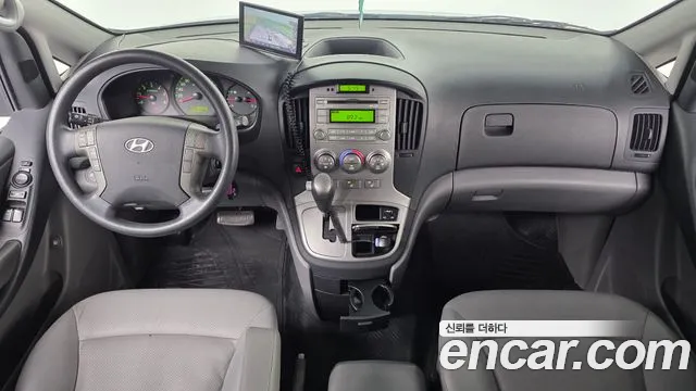 Hyundai Starex 2015 thumb 7