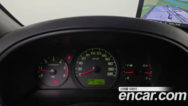 Hyundai Starex 2015 thumb 8