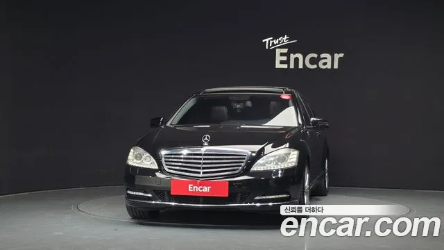 Mercedes-Benz S-Класс 2010 thumb 3