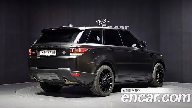 Land Rover Range Rover Sport 2017 thumb 2